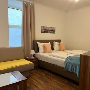 flatprovider-grand-central-studio-apartments.vienna-besthotels.com/